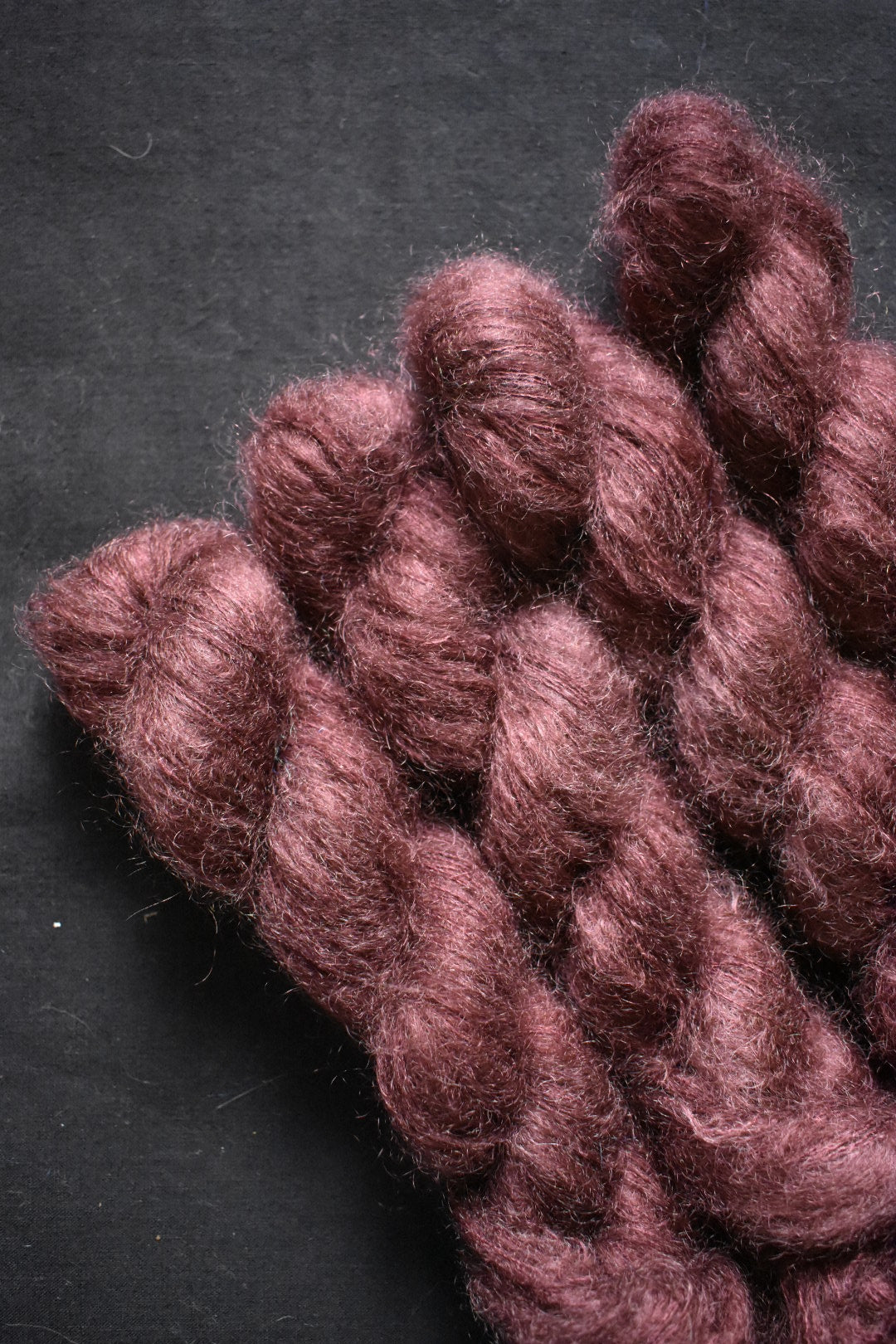 Mohair - Cerise Noire